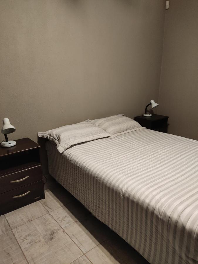 Apart Trelew 1 Luaran gambar